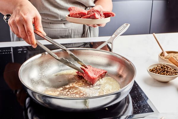 Choisir la bonne matière grasse pour cuisiner dans l’acier inoxydable