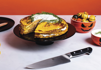 Savory pumpkin cr&ecirc;pe cake with smoked salmon by Kitchen Stories