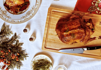 Roast duck with apples and beets