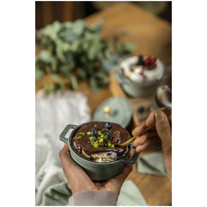 La Cocotte, 250 ml cast iron round Mini cocotte, eucalyptus, large 4