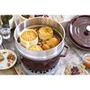 La Cocotte, Cocotte com vaporizador 26 cm, redondo, Vermelho grenadina, Ferro fundido, small 4