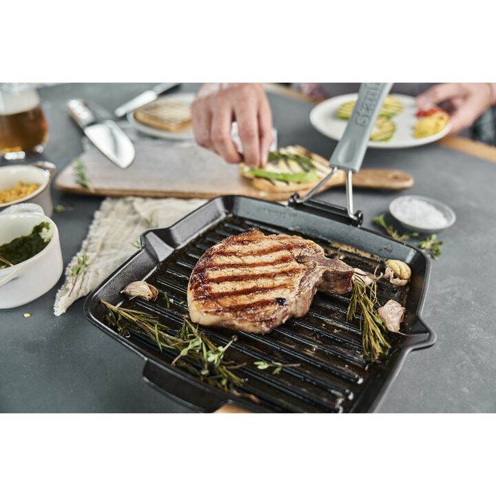 Grill Pans, 24 cm square Cast iron Grill pan with pouring spout black, large 3
