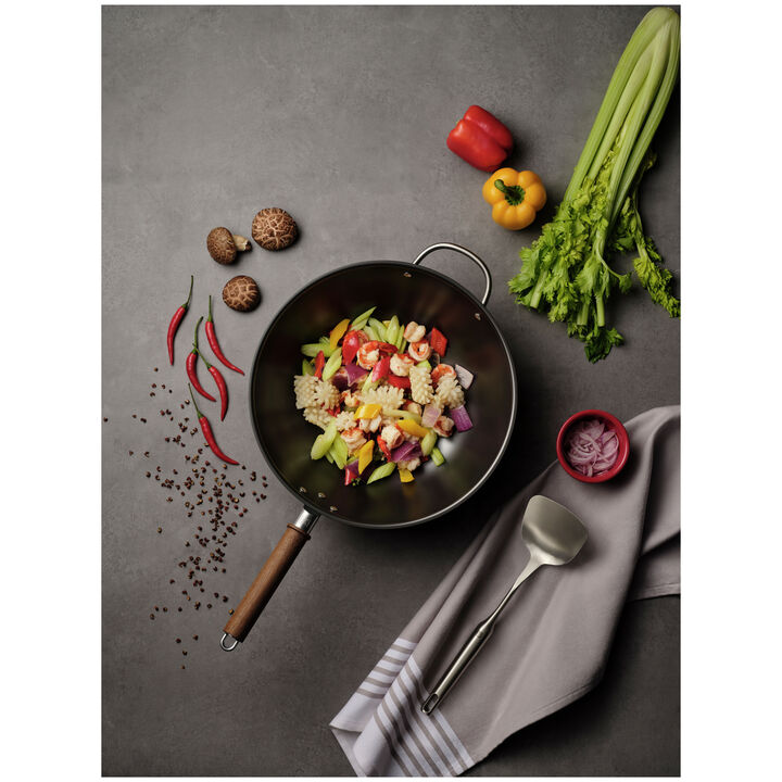 Dragon, 32 cm / 12.5 inch carbon steel Wok, large 3