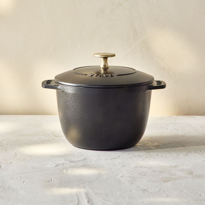 Cast Iron, 1.5 qt, Petite French Oven, Matte Black, large 2
