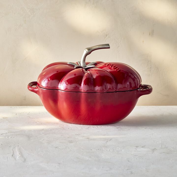 La Cocotte, 2.8 l cast iron tomato Cocotte, cherry, large 2