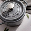 La Cocotte, Gryta 16 cm / 1,25 l, Rund, Grafitgr&aring;, Gjutj&auml;rn, small 4