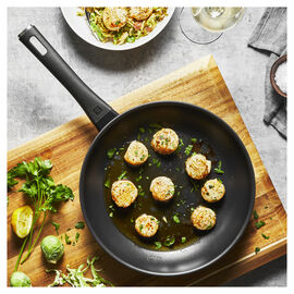 28 cm Aluminium Frying pan black