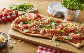 Pizza Picante with Arugula and Parma Ham